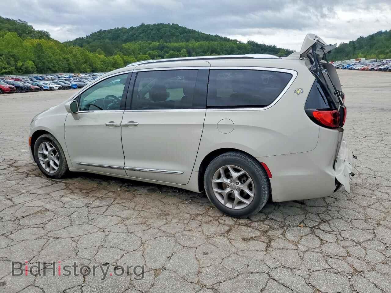 2019 CHRYSLER PACIFICA - VIN: 2C4RC1EG8KR643991 - Photo 2