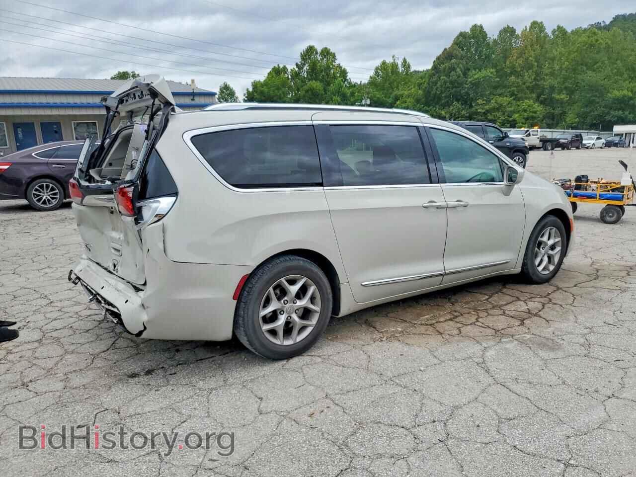 2019 CHRYSLER PACIFICA - VIN: 2C4RC1EG8KR643991 - Photo 3