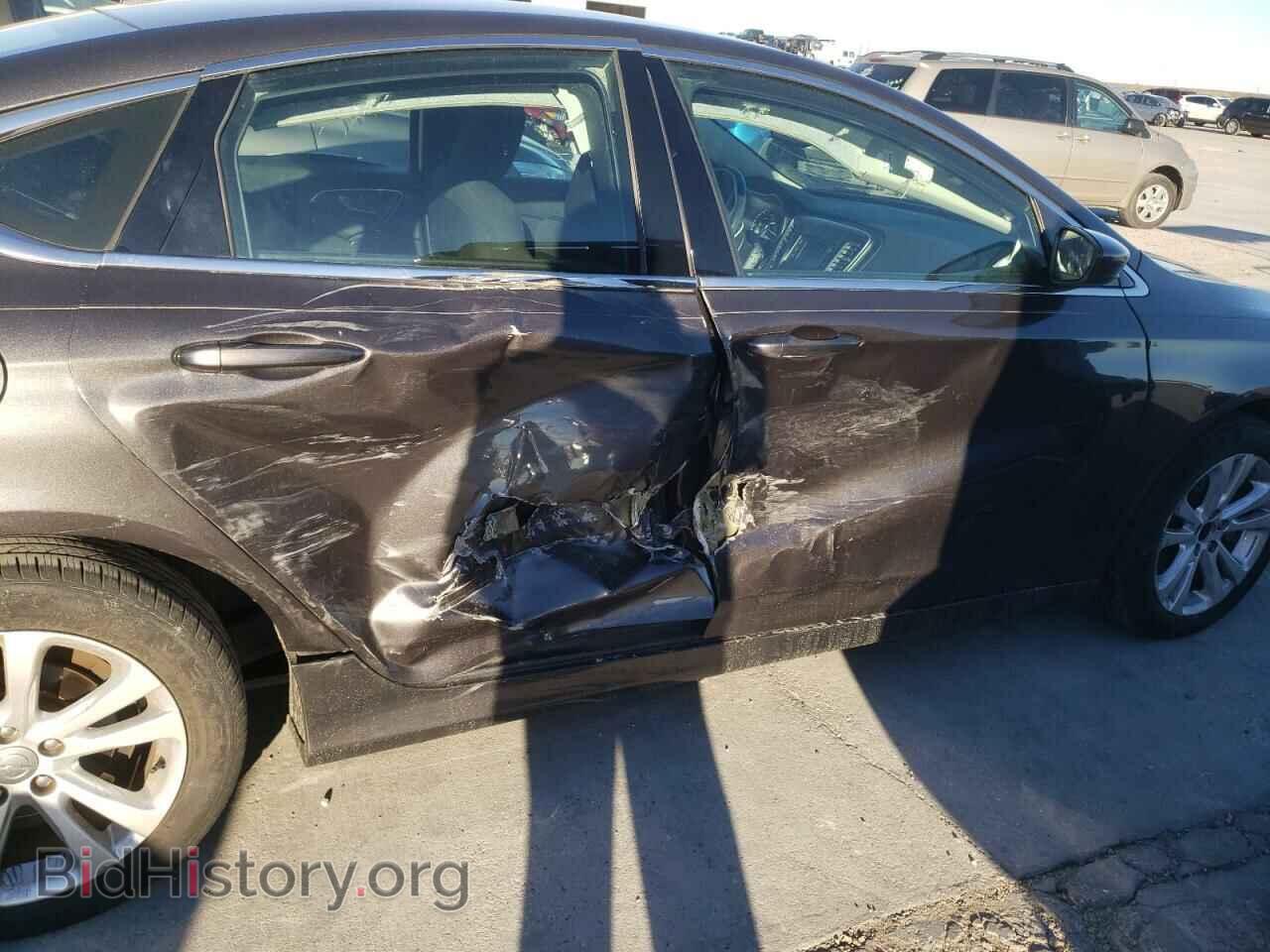 2016 CHRYSLER 200 - VIN: 1C3CCCAB7GN127724 - Photo 9