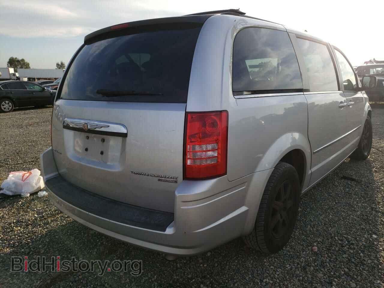 2010 CHRYSLER MINIVAN - VIN: 2A4RR5D1XAR248982 - Фото 4