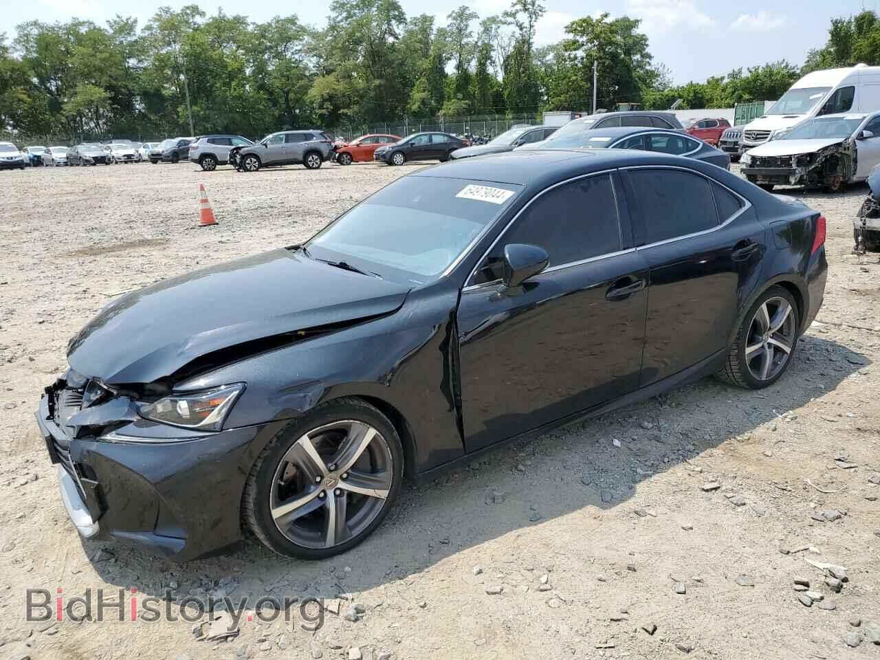 Photo JTHC81D20J5029203 - LEXUS IS 2018
