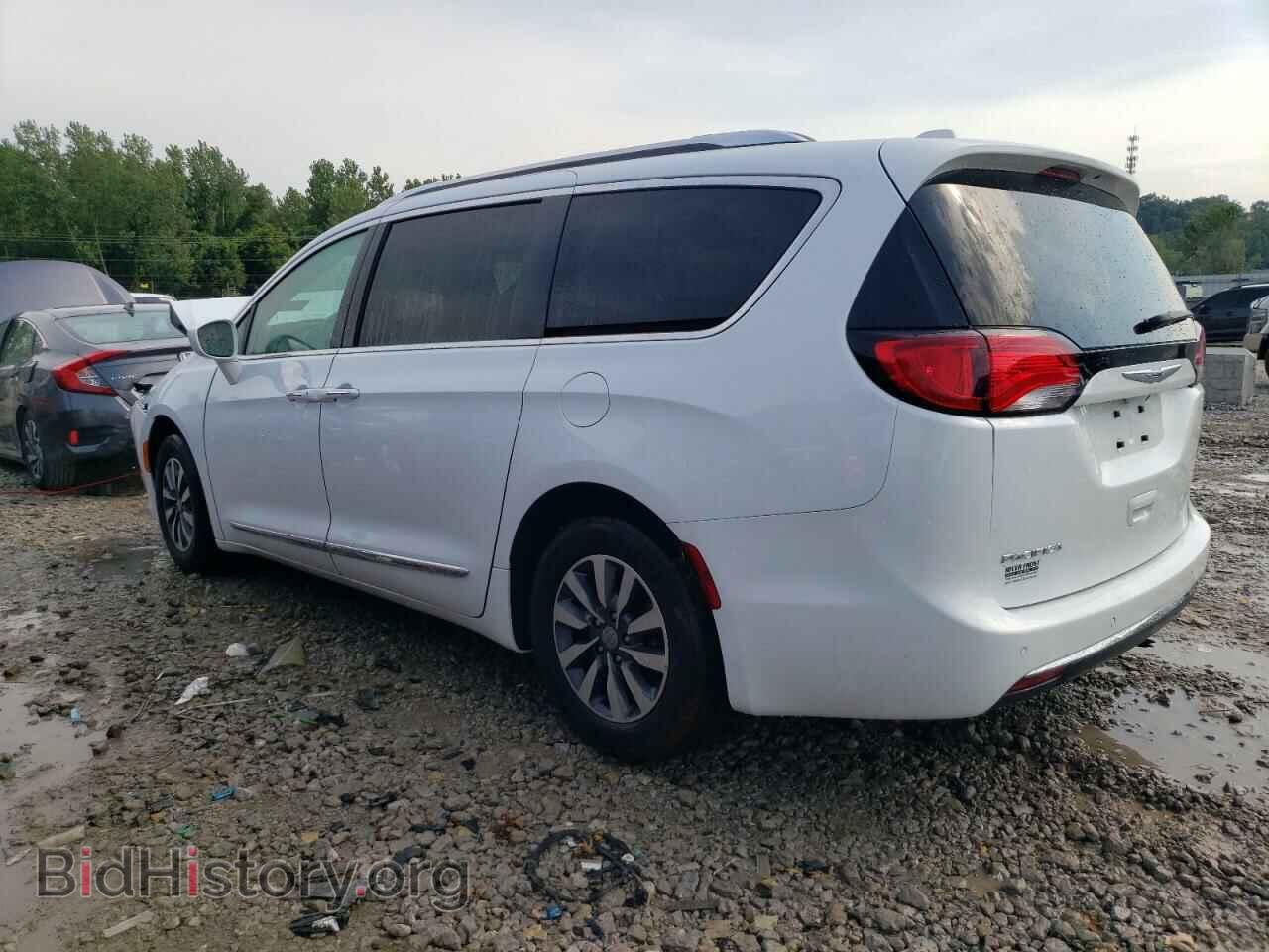 2020 CHRYSLER PACIFICA - VIN: 2C4RC1EG5LR146320 - Фото 2