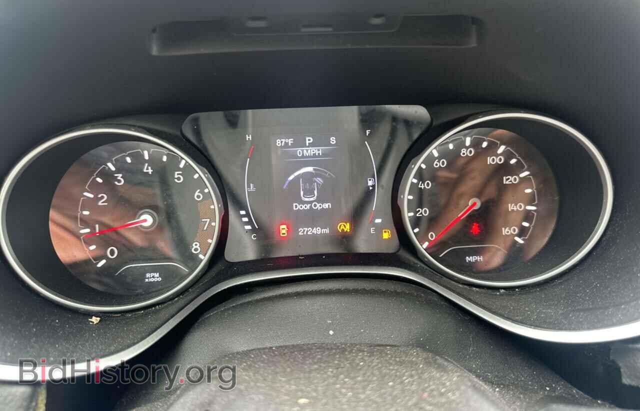 2018 JEEP COMPASS - VIN: 3C4NJDAB8JT330600 - Фото 8