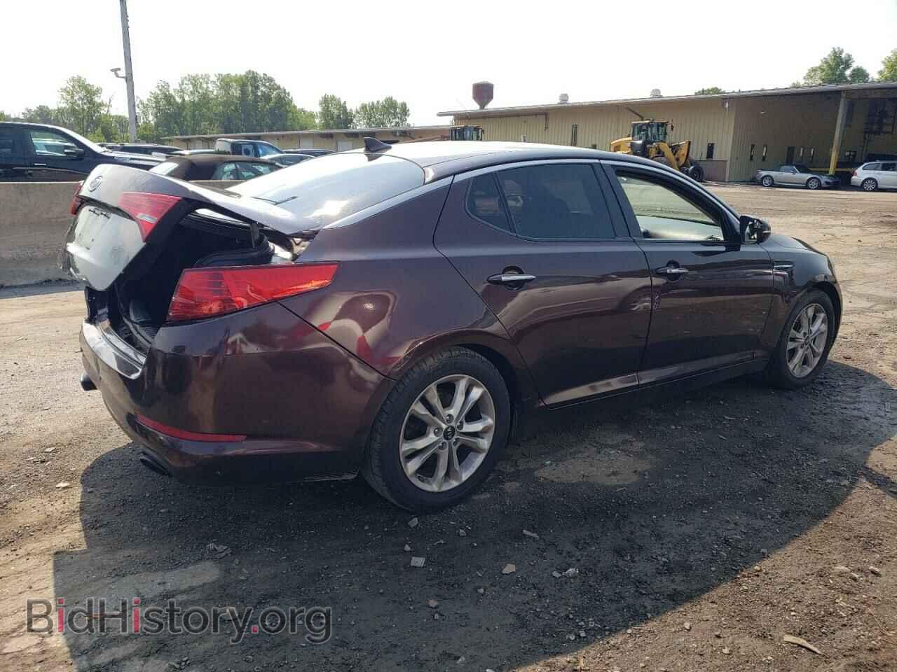 2011 KIA OPTIMA - VIN: KNAGN4A76B5055302 - Фото 3