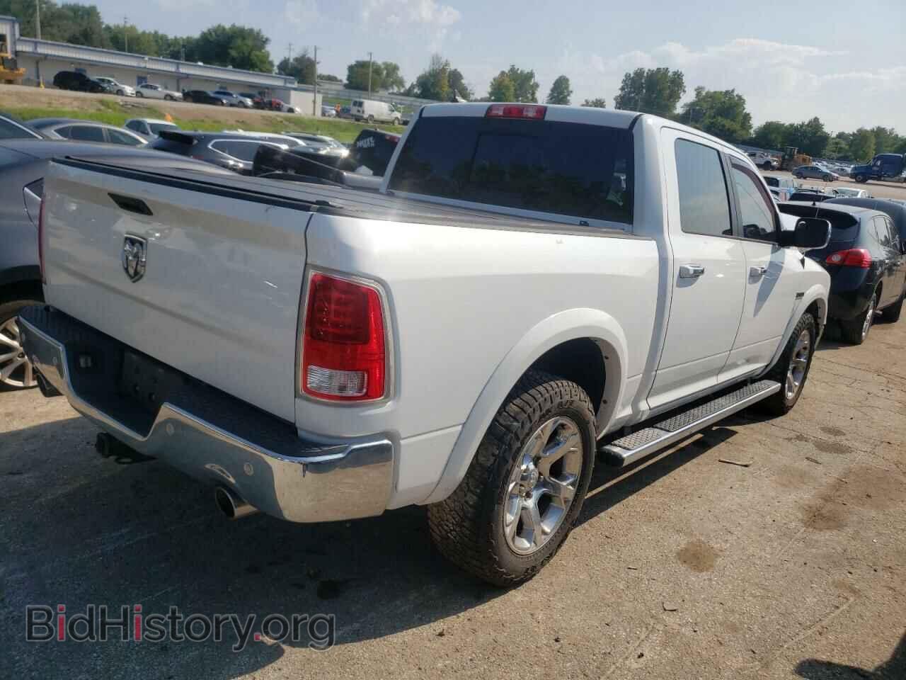 2015 RAM 1500 - VIN: 1C6RR7NM2FS588103 - Фото 3