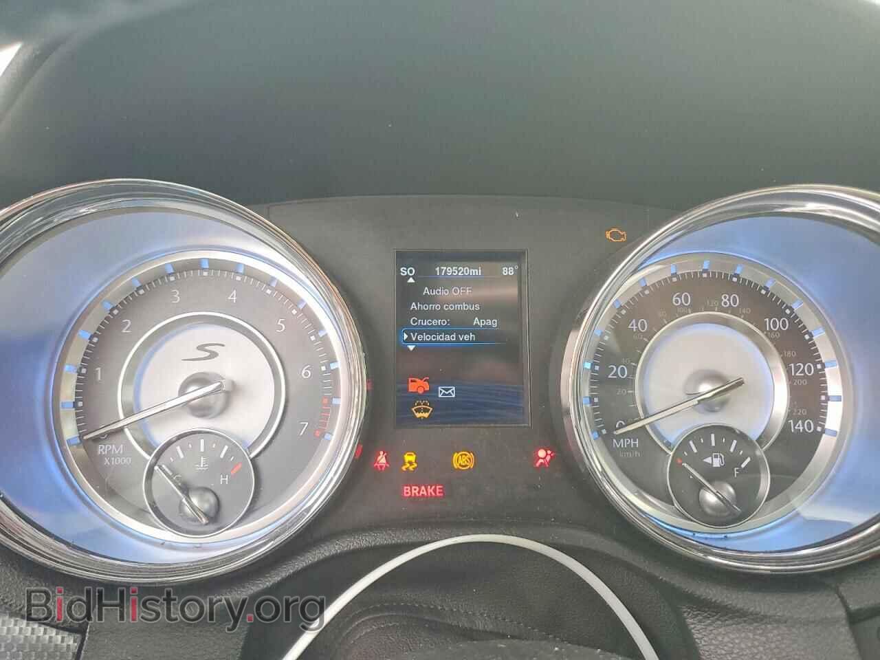 2014 CHRYSLER 300 - VIN: 2C3CCABG1EH103424 - Photo 9