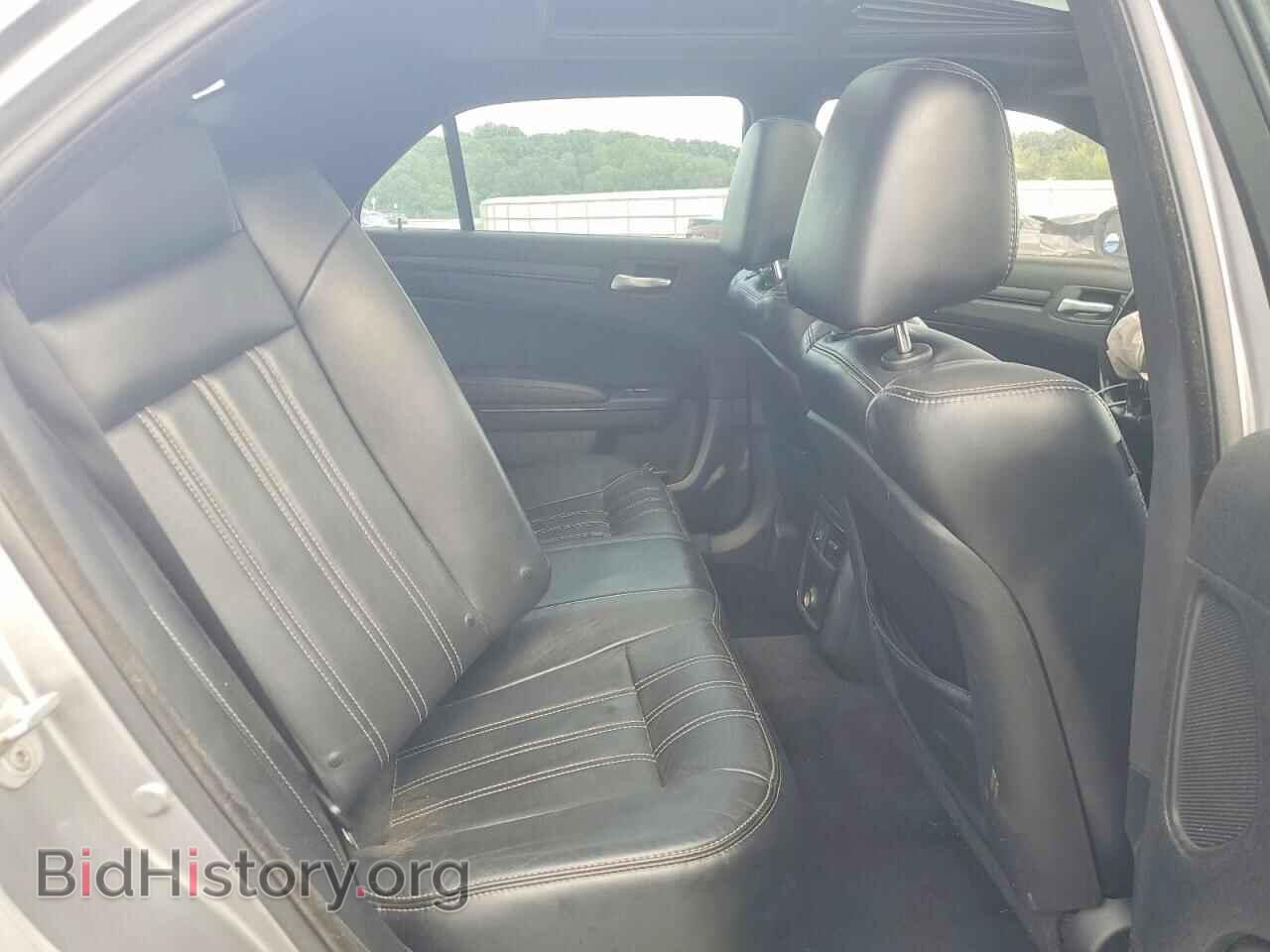 2014 CHRYSLER 300 - VIN: 2C3CCABG1EH103424 - Photo 10