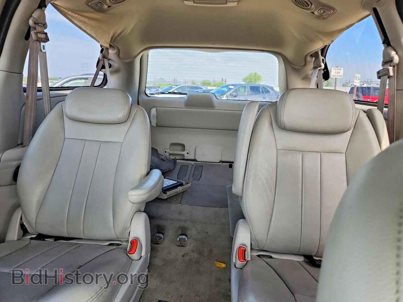 2005 CHRYSLER MINIVAN - VIN: 2C8GP54L05R249714 - Photo 10