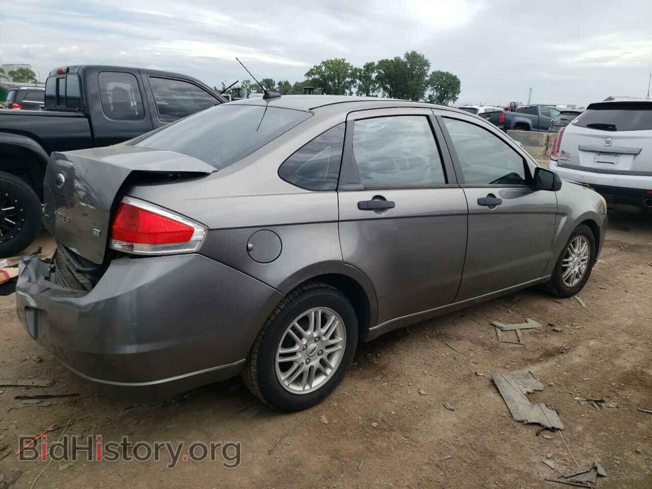 2009 FORD FOCUS - VIN: 1FAHP35NX9W106475 - Фото 3