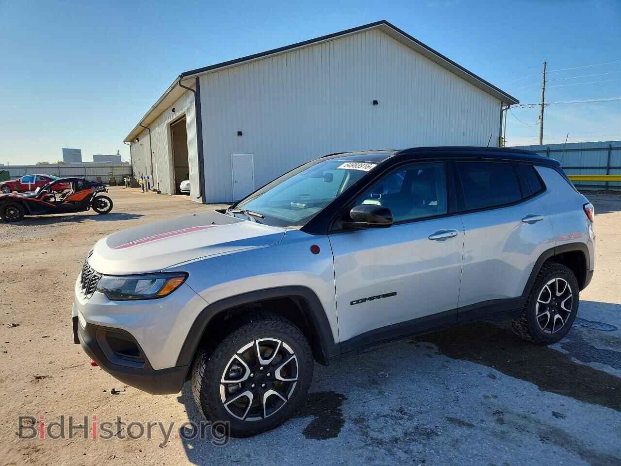 Photo 3C4NJDDN8RT106938 - JEEP COMPASS 2024