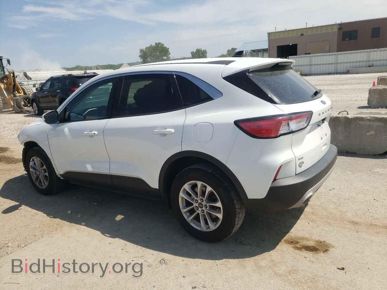 2020 FORD ESCAPE - VIN: 1FMCU9G6XLUA89892 - Photo 2