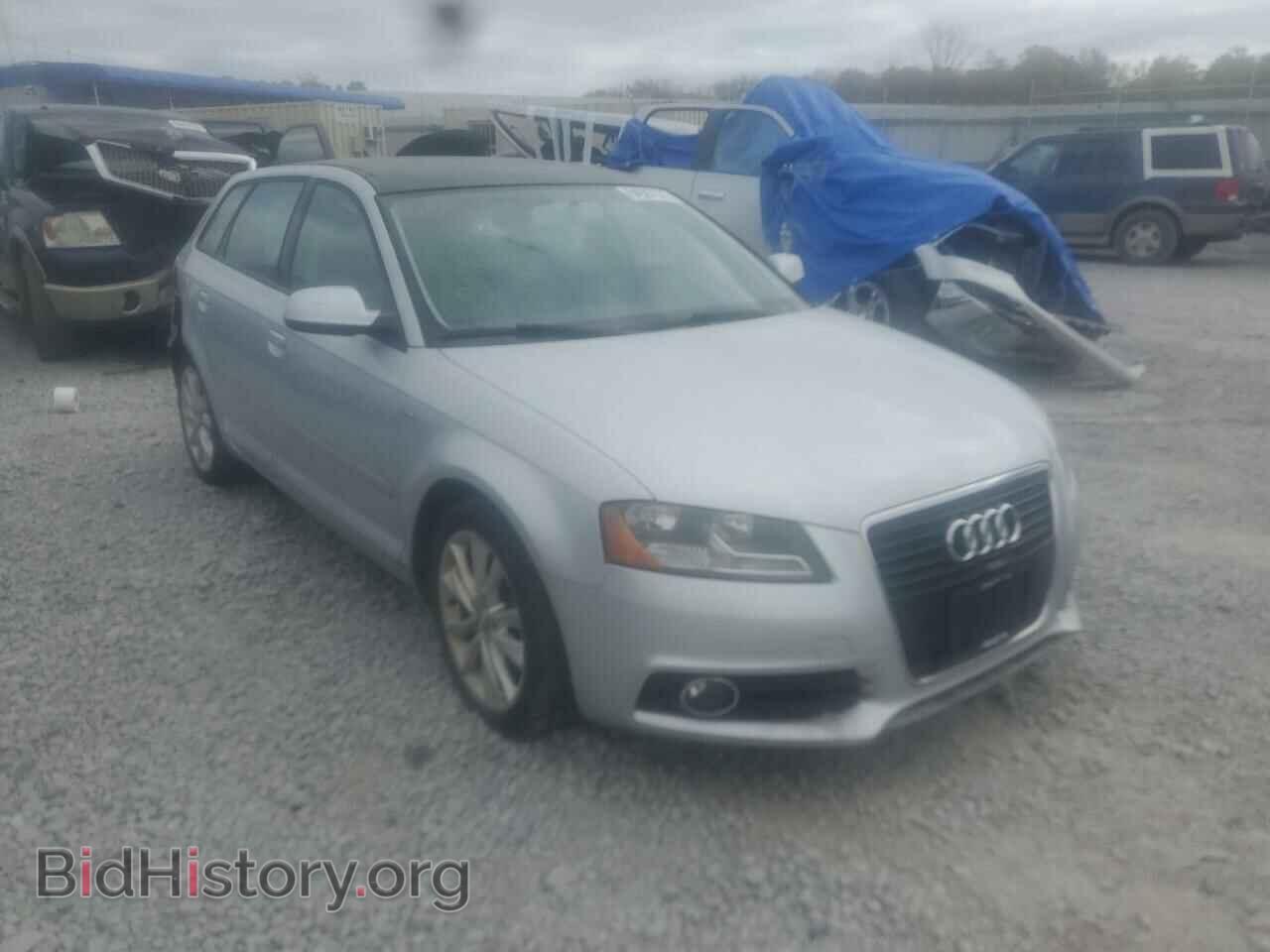 Photo WAUBEAFM2DA005451 - AUDI A3 2013