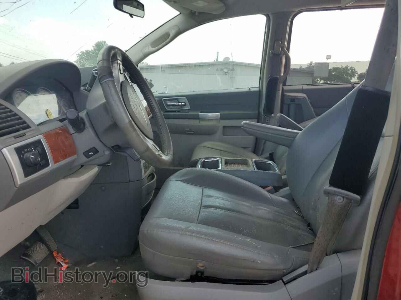 2008 CHRYSLER MINIVAN - VIN: 2A8HR54P08R731177 - Фото 7