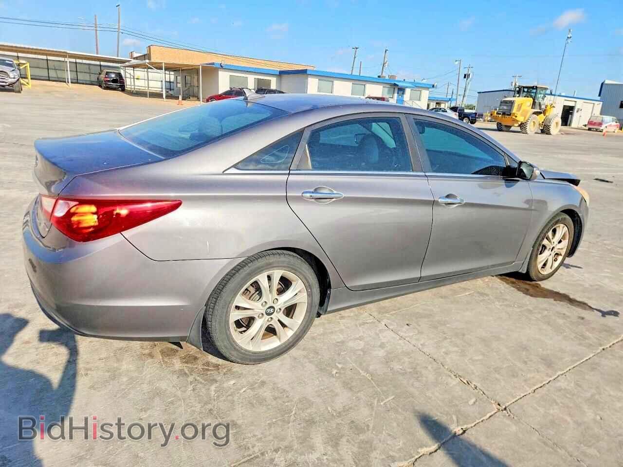 2011 HYUNDAI SONATA - VIN: 5NPEC4AC0BH132050 - Фото 3