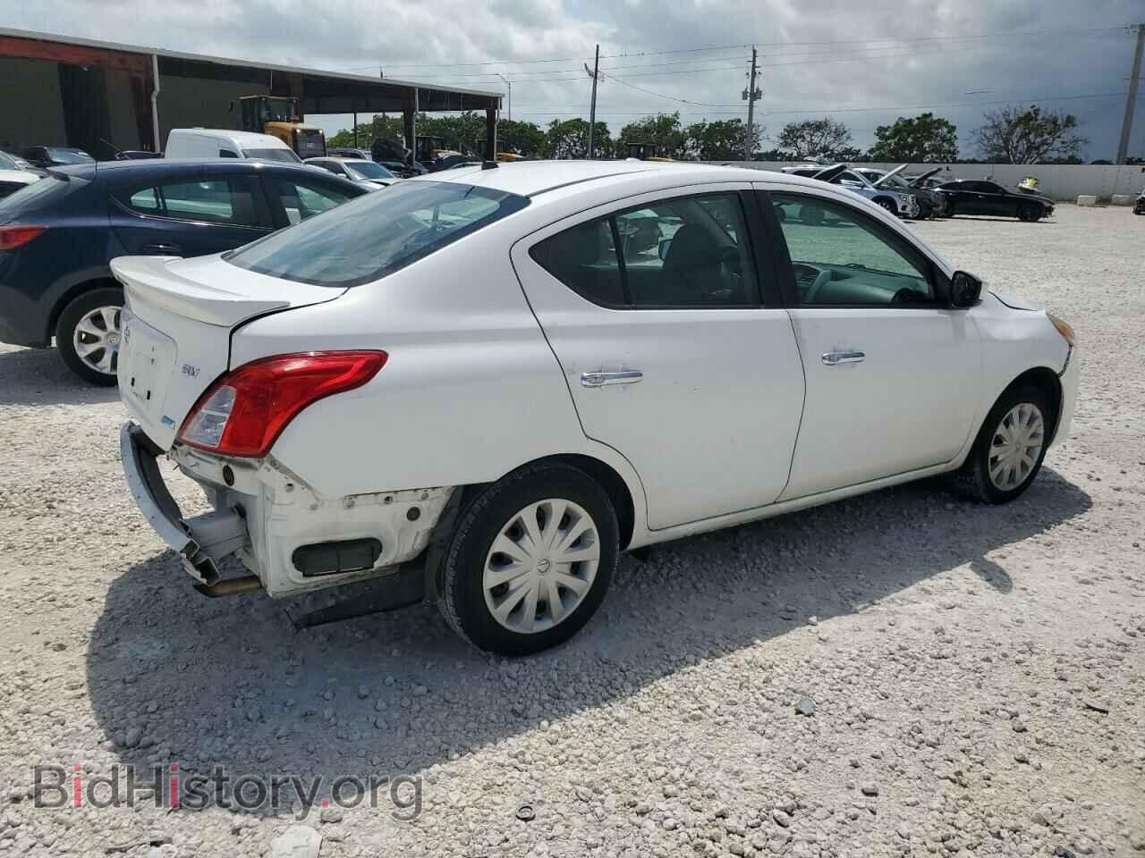 2016 NISSAN VERSA - VIN: 3N1CN7AP3GL871946 - Фото 3