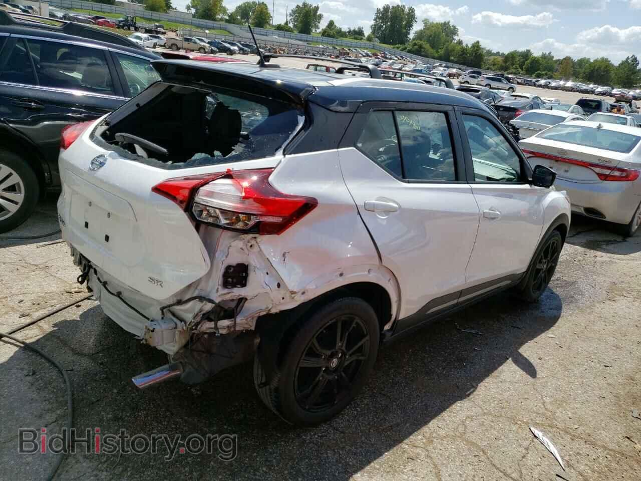 2020 NISSAN KICKS - VIN: 3N1CP5DV9LL537794 - Фото 3