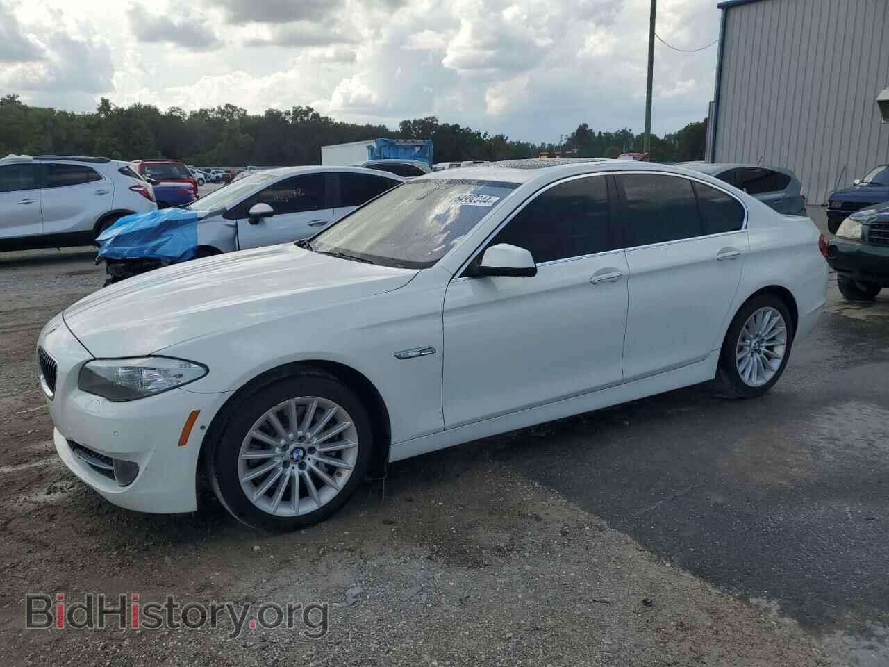 Photo WBAFR7C51DC818113 - BMW 5 SERIES 2013