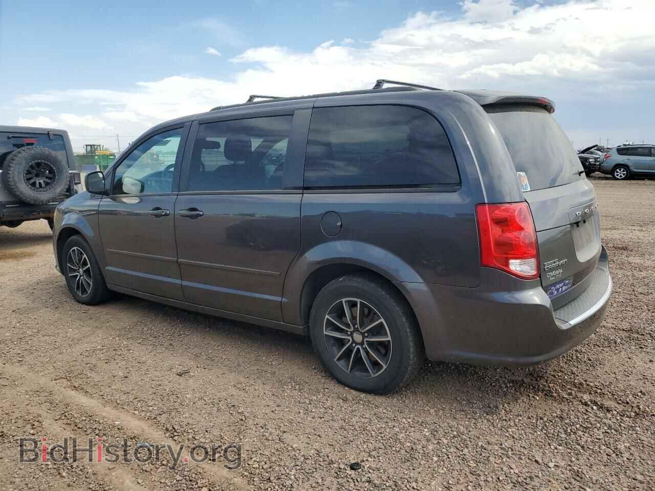 2017 DODGE CARAVAN - VIN: 2C4RDGEGXHR557641 - Photo 2