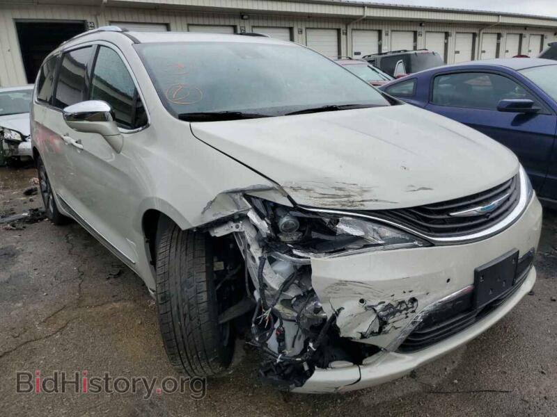 2019 Chrysler PACIFICA Pacifica H (VIN 2C4RC1N75KR630129) — photo 1 of 10, Copart, damage: front end