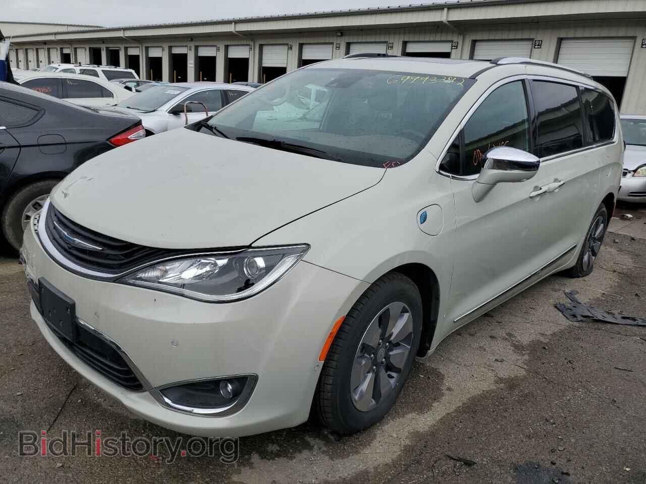 2019 CHRYSLER PACIFICA - VIN: 2C4RC1N75KR630129 - Фото 2