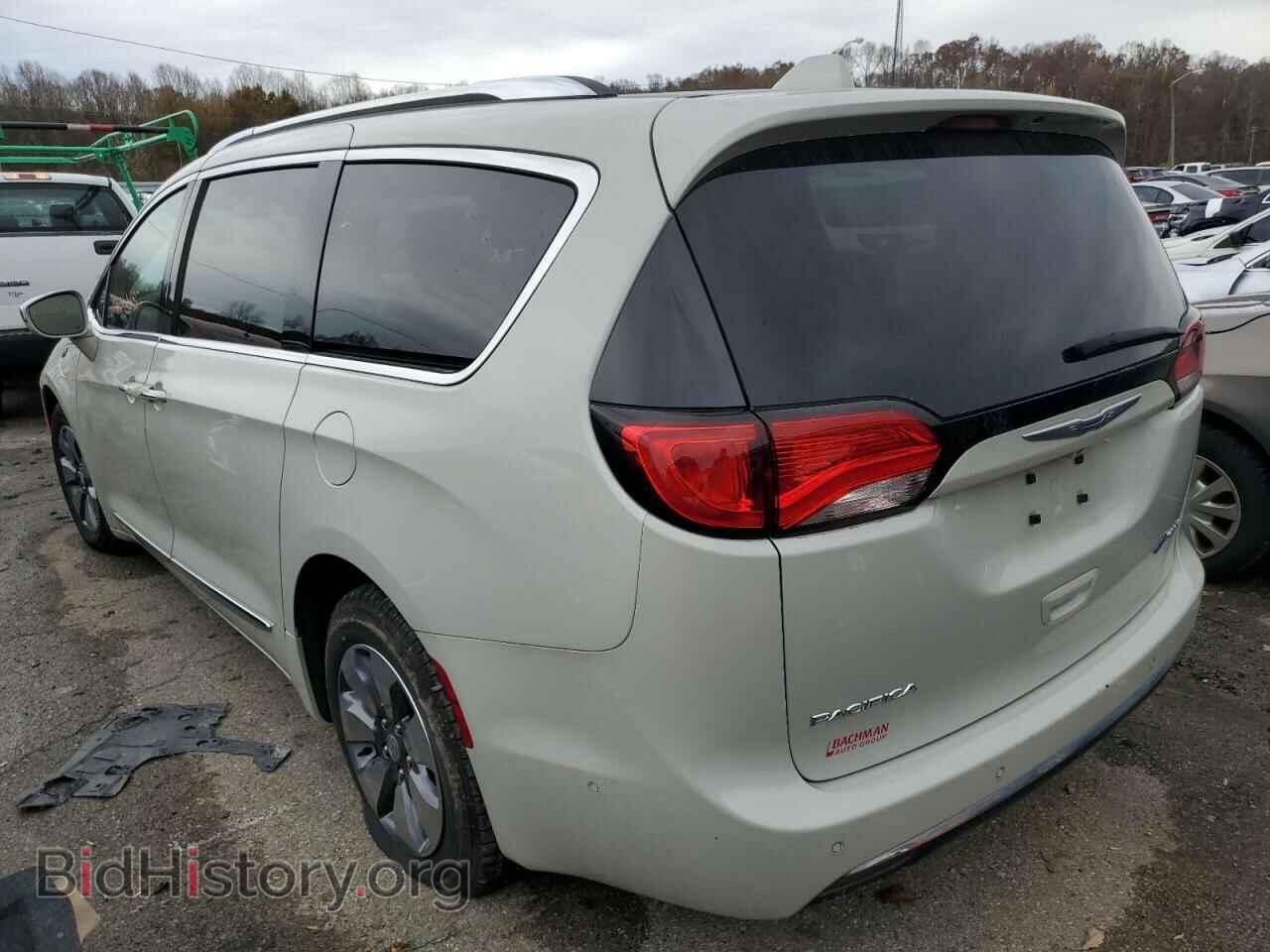 2019 CHRYSLER PACIFICA - VIN: 2C4RC1N75KR630129 - Фото 3