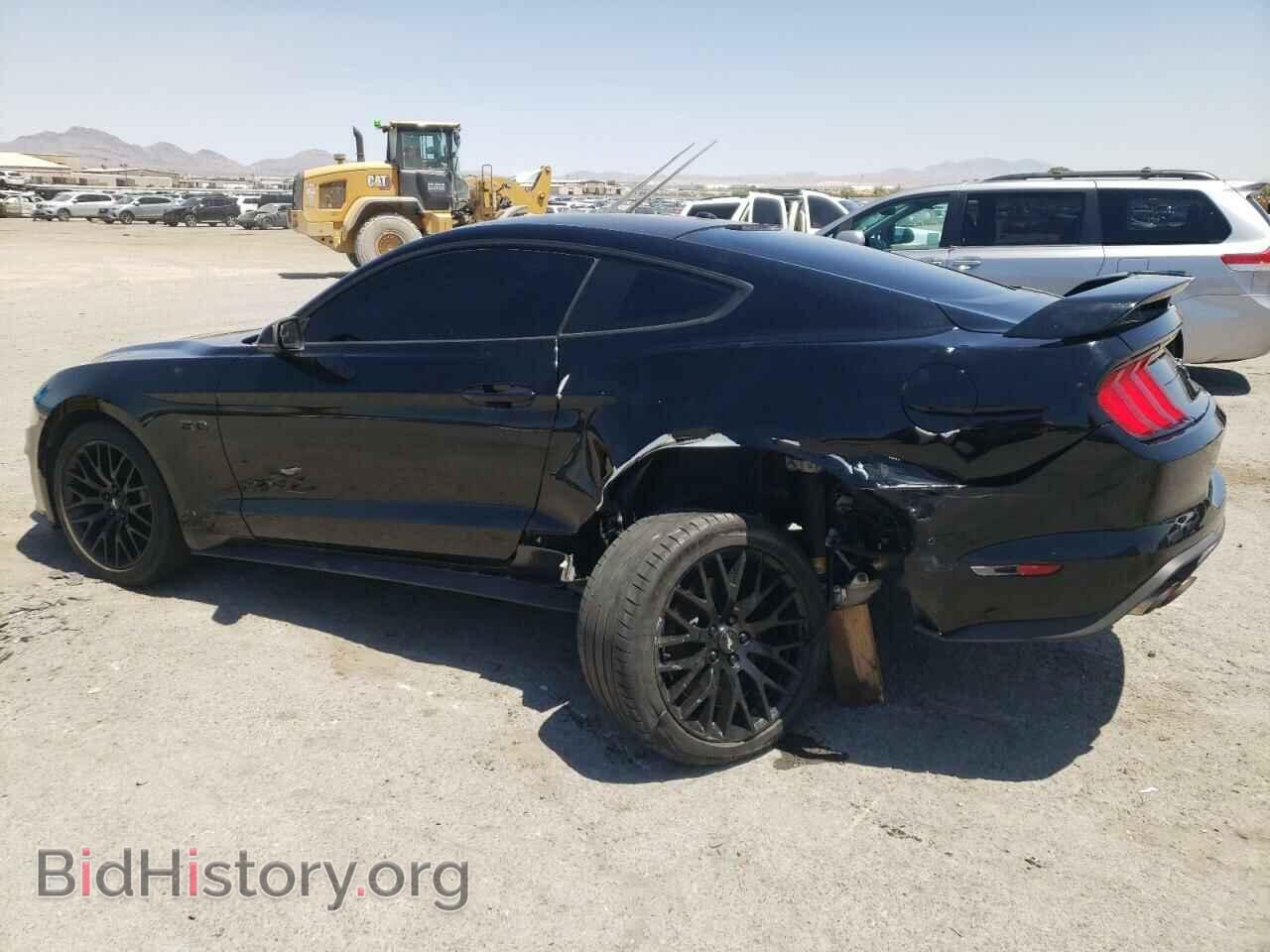 2019 FORD MUSTANG - VIN: 1FA6P8CF4K5202582 - Фото 2