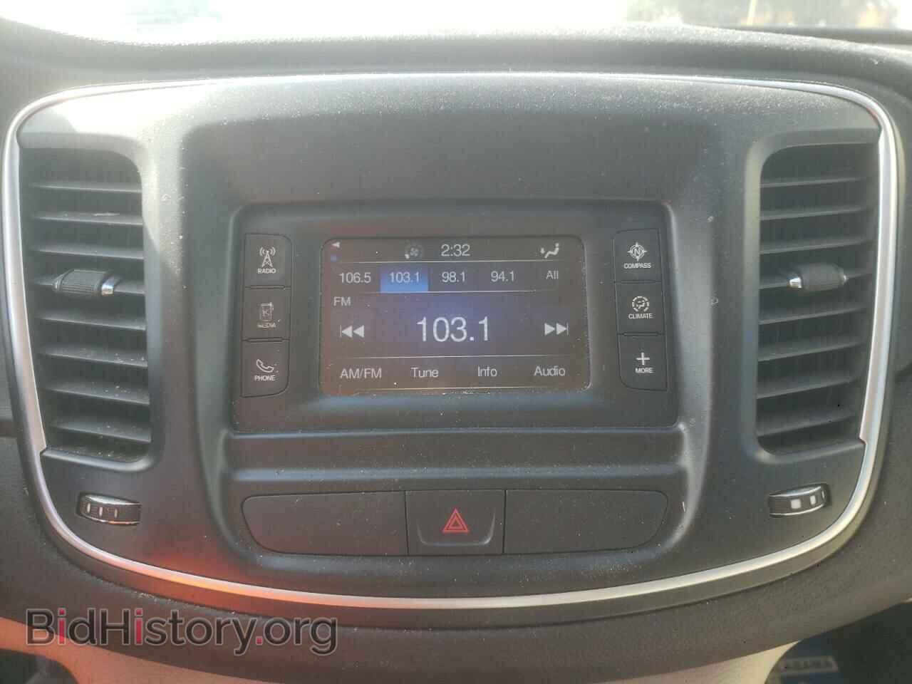 2016 CHRYSLER 200 - VIN: 1C3CCCAB3GN135237 - Фото 9