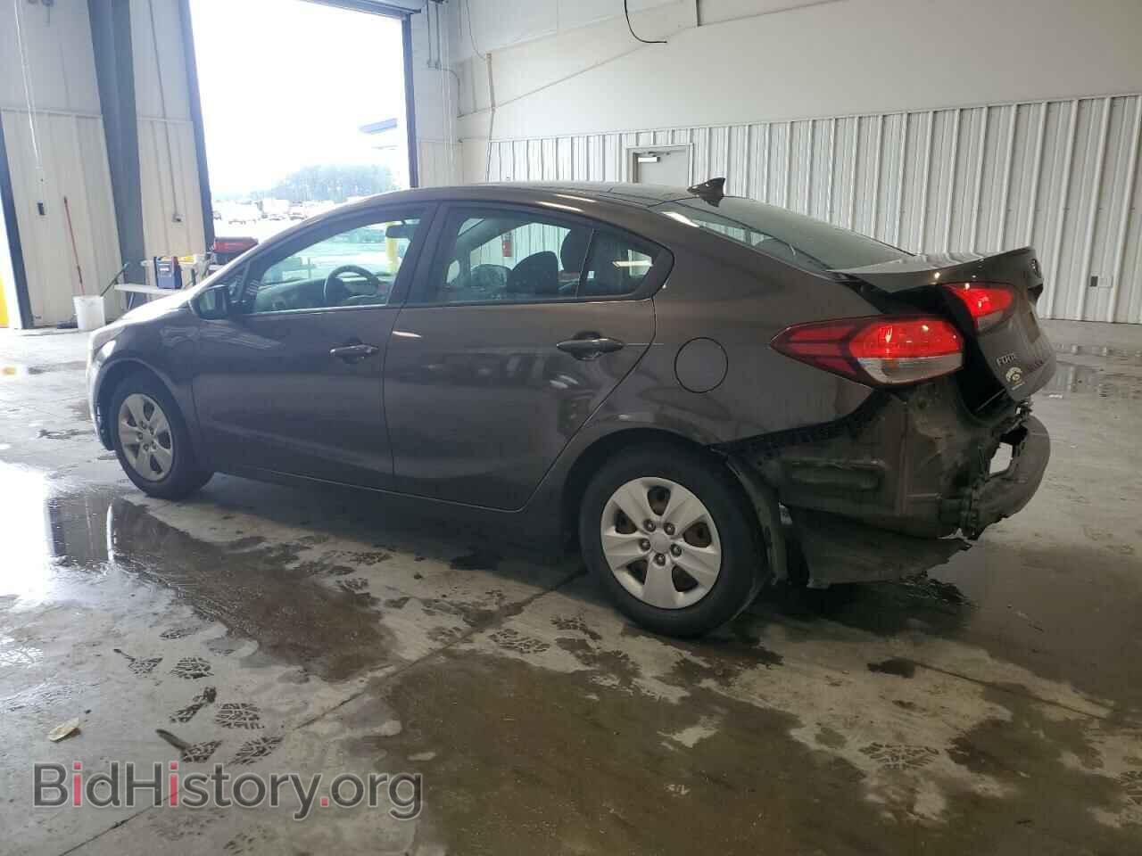 2017 KIA FORTE - VIN: 3KPFL4A78HE040401 - Фото 2