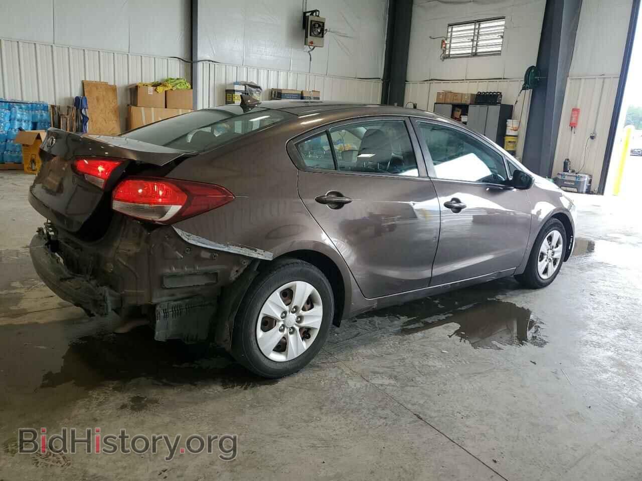 2017 KIA FORTE - VIN: 3KPFL4A78HE040401 - Фото 3