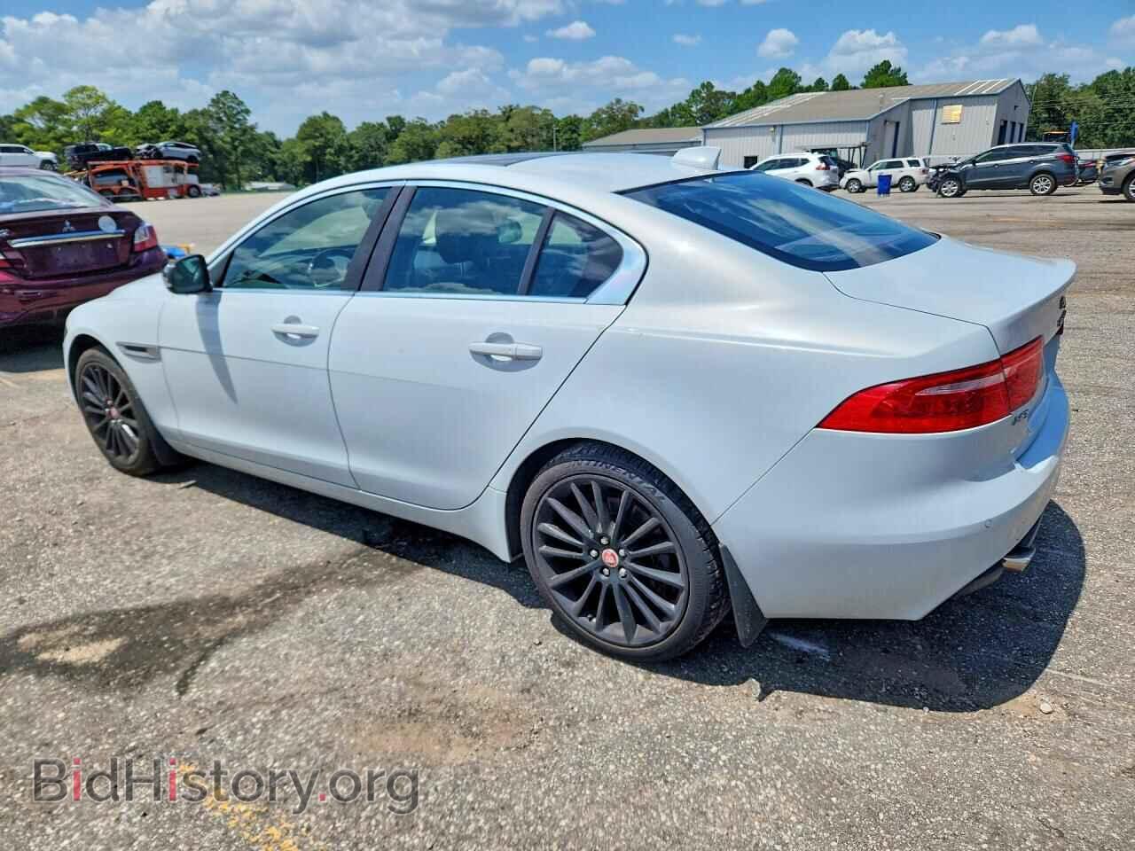 2017 JAGUAR XE - VIN: SAJAN4BV4HA948740 - Photo 2