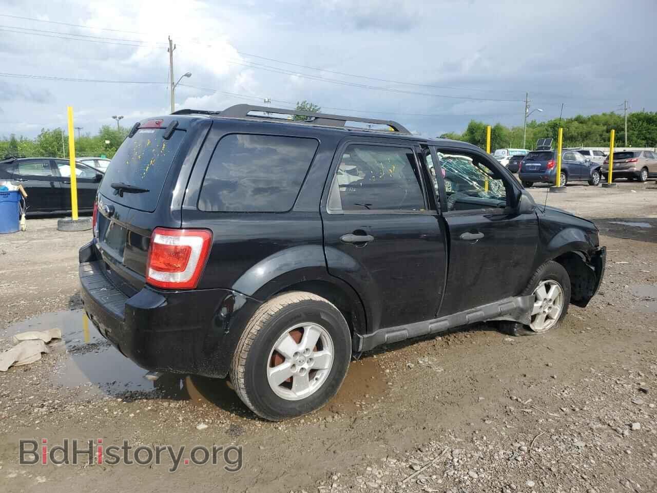 2010 FORD ESCAPE - VIN: 1FMCU0D70AKC07109 - Фото 3