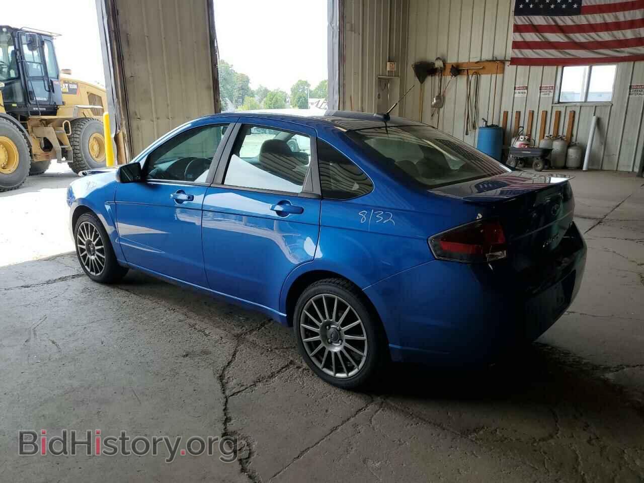 2011 FORD FOCUS - VIN: 1FAHP3GN5BW200900 - Photo 2