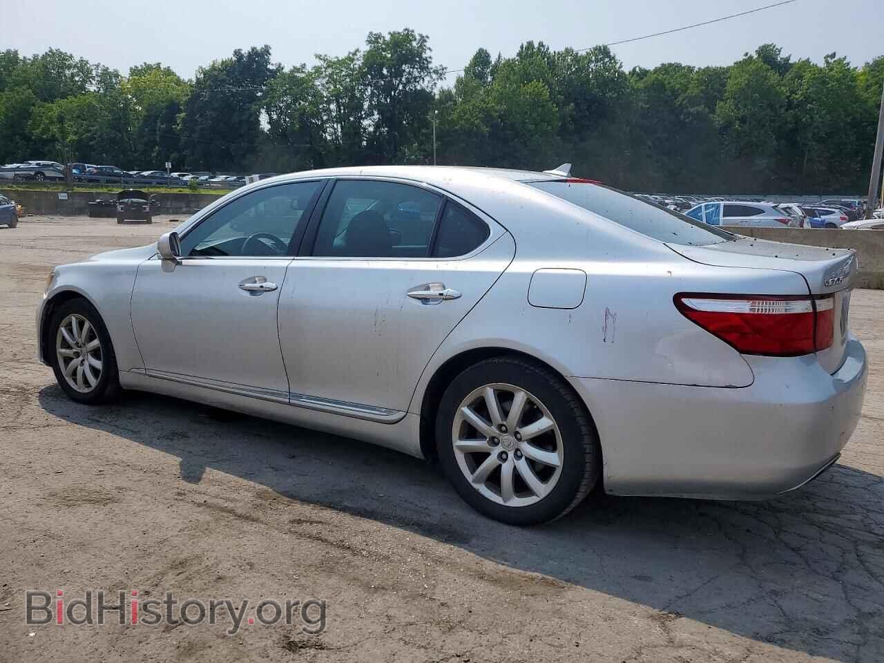 2008 LEXUS LS460 - VIN: JTHBL46F885083192 - Photo 2