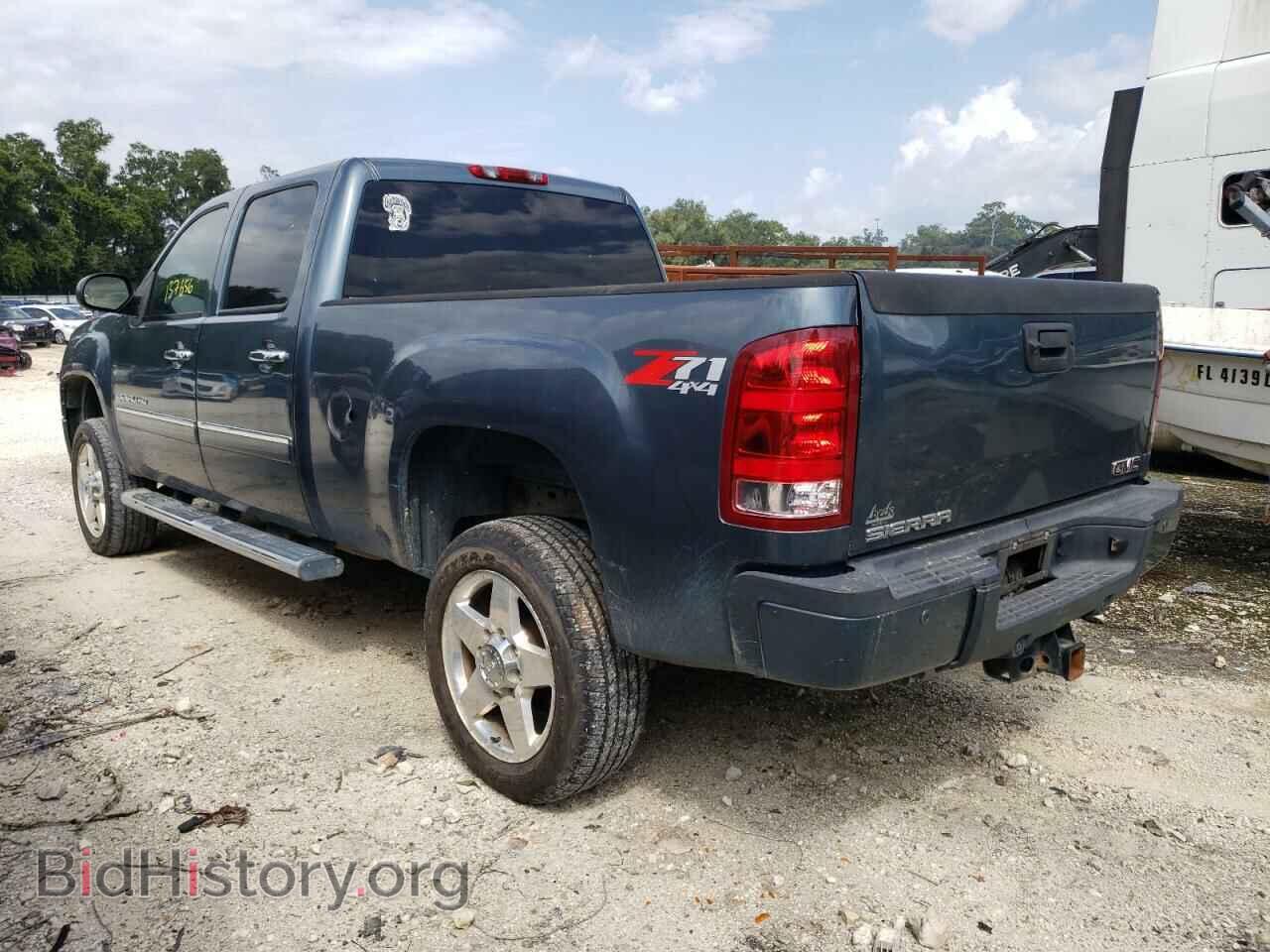 2011 GMC SIERRA - VIN: 1GT125C82BF147787 - Фото 2