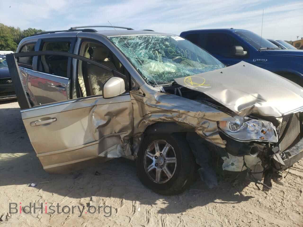 2008 CHRYSLER MINIVAN - VIN: 2A8HR54P38R611082 - Фото 9