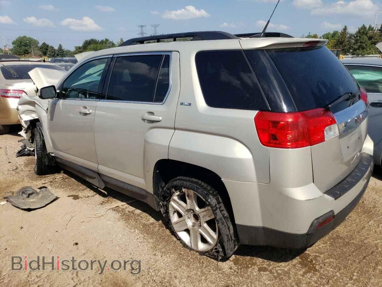 2011 GMC TERRAIN - VIN: 2CTALSEC8B6442226 - Фото 2