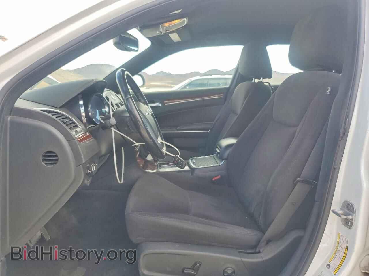 2012 CHRYSLER 300 - VIN: 2C3CCAAG7CH104639 - Фото 7