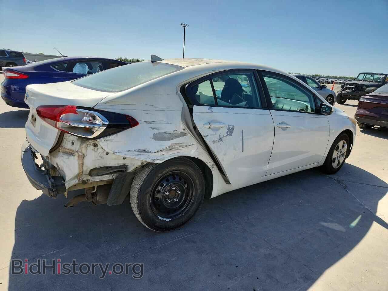 2017 KIA FORTE - VIN: 3KPFK4A72HE066074 - Фото 3