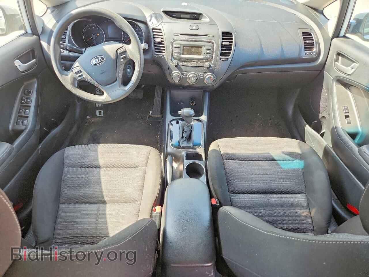 2017 KIA FORTE - VIN: 3KPFK4A72HE066074 - Фото 8