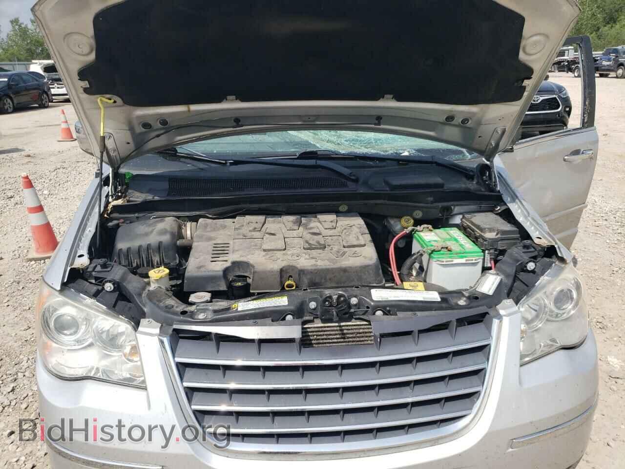 2010 CHRYSLER MINIVAN - VIN: 2A4RR7DX4AR422500 - Photo 11