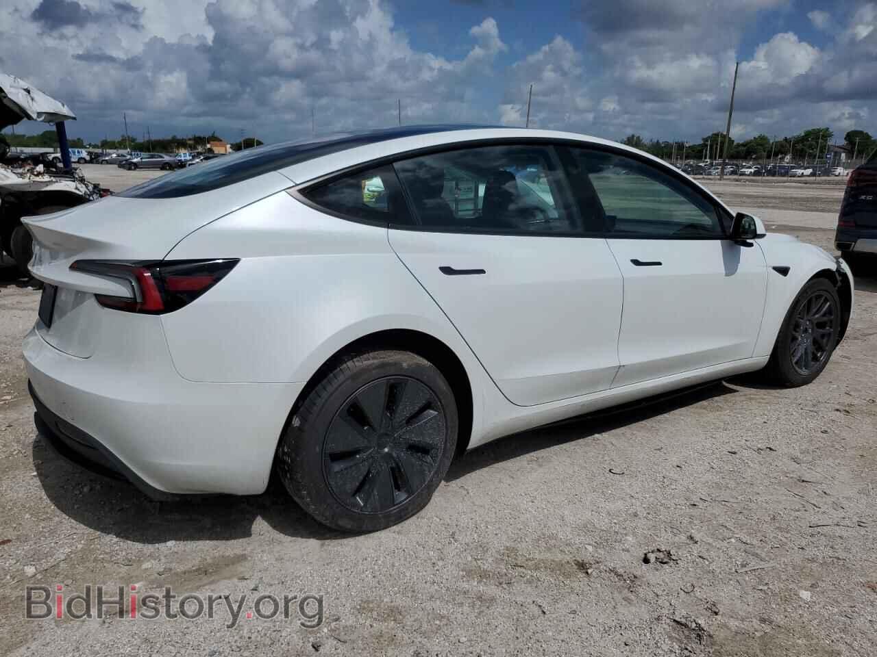 2025 TESLA MODEL 3 - VIN: 5YJ3E1EA7SF998335 - Фото 3