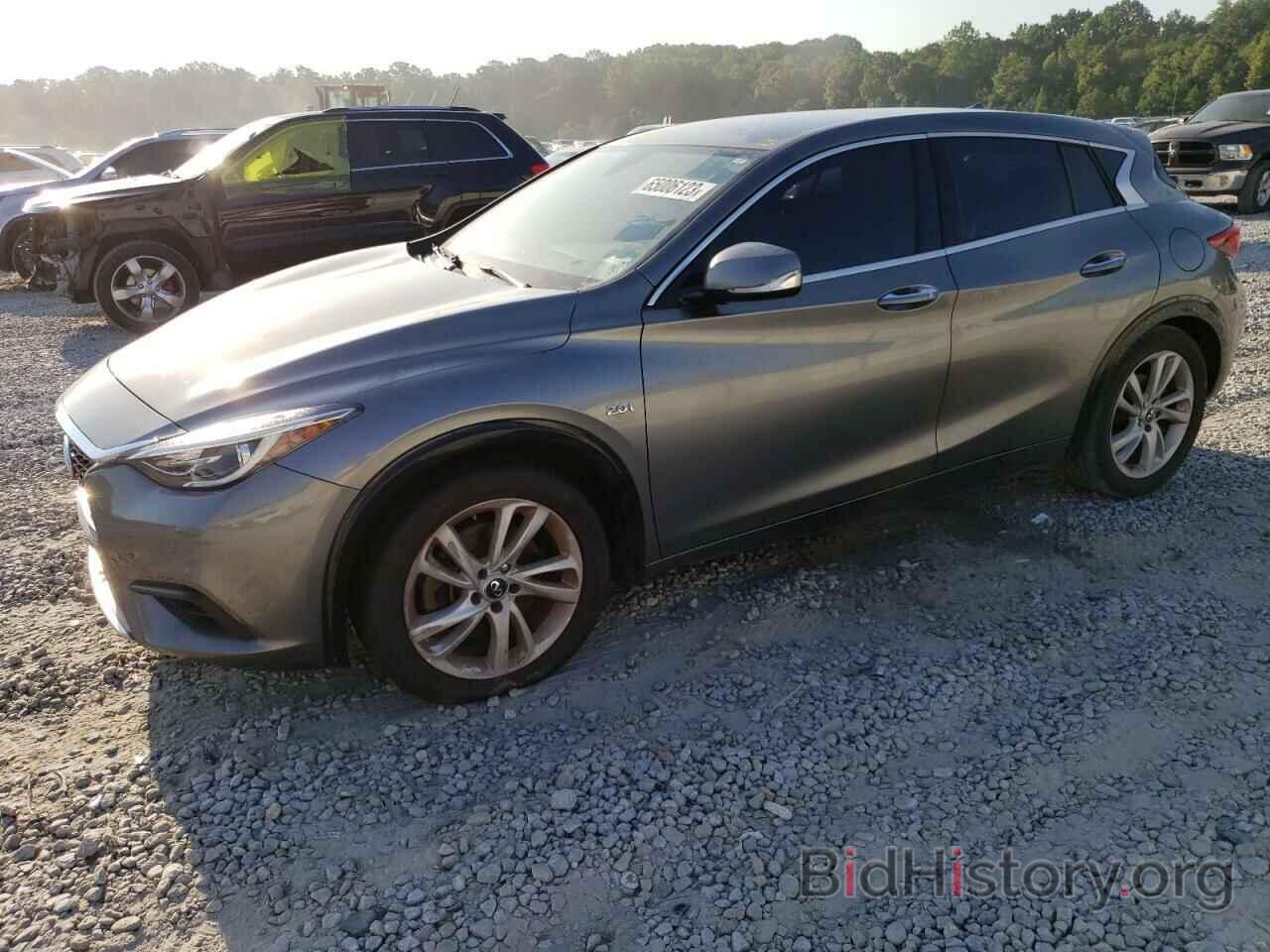 Photo SJKCH5CP3JA050458 - INFINITI QX30 2018