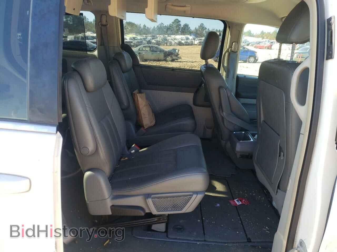 2008 CHRYSLER MINIVAN - VIN: 2A8HR54P18R835077 - Фото 6