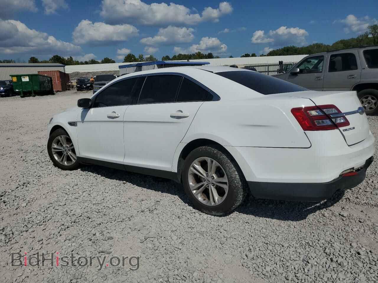 2017 FORD TAURUS - VIN: 1FAHP2D8XHG110623 - Фото 2