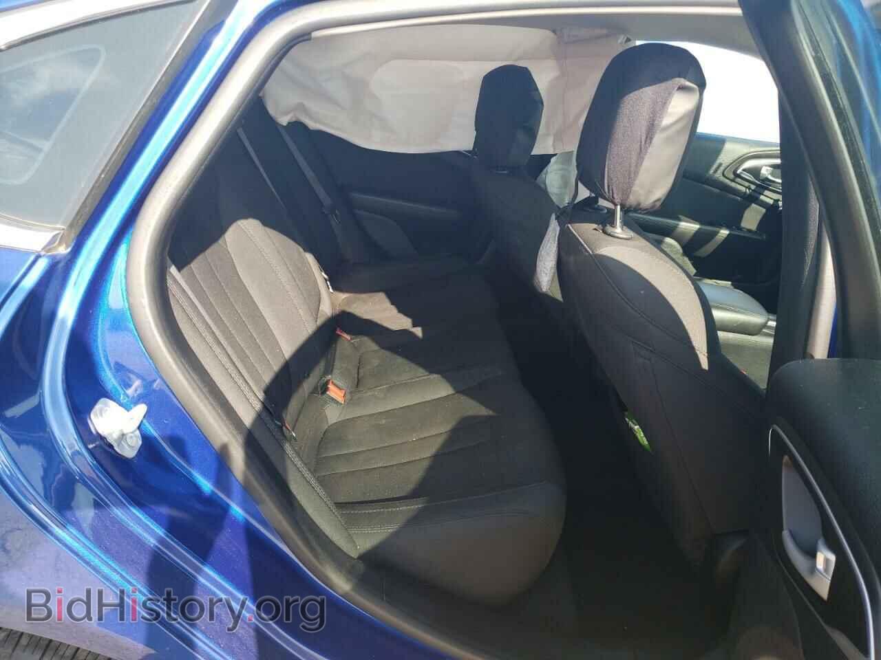 2016 CHRYSLER 200 - VIN: 1C3CCCAB5GN172886 - Фото 10