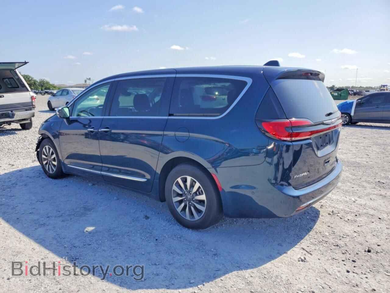 2022 CHRYSLER PACIFICA - VIN: 2C4RC1S73NR101657 - Фото 2