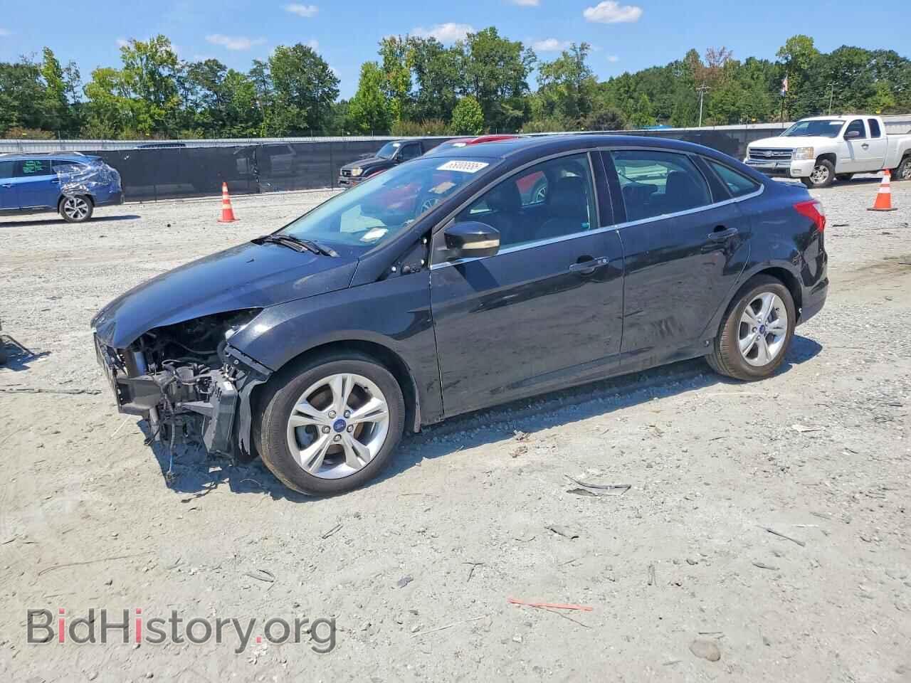 Photo 1FAHP3J29CL420736 - FORD FOCUS 2012