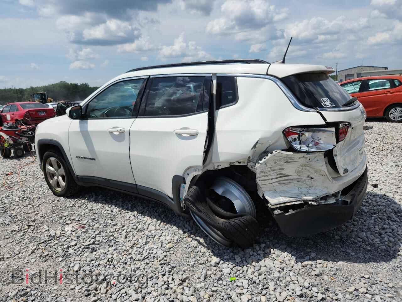 2019 JEEP COMPASS - VIN: 3C4NJCBB7KT855206 - Фото 2