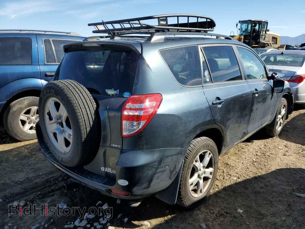 2011 TOYOTA RAV4 - VIN: 2T3BF4DV8BW109051 - Фото 4