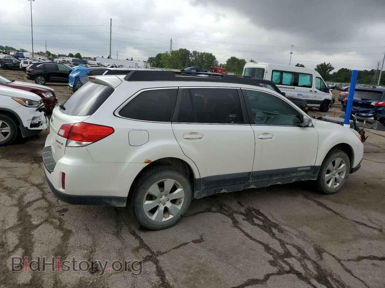 2011 SUBARU OUTBACK - VIN: 4S4BRBCC4B3421989 - Фото 3
